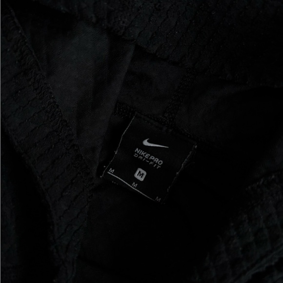 New York Jets Nike Women’s Lightweight Pullover Hoodie with Gold Trim - Picture 4 of 4